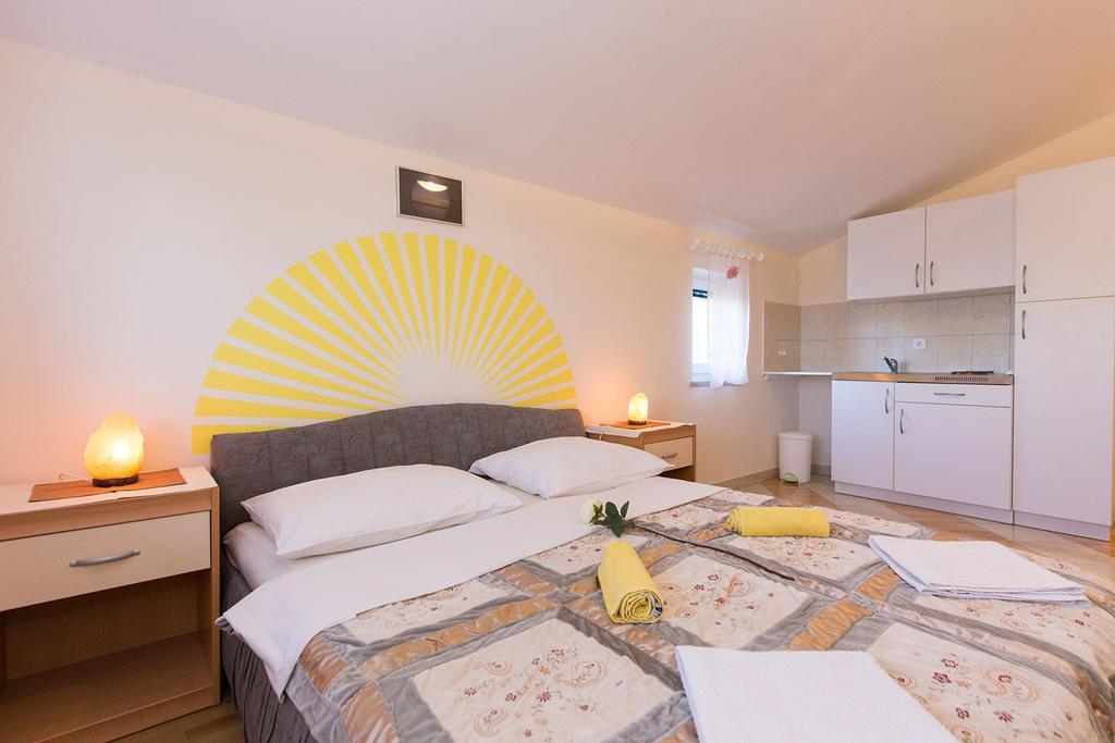 Apartments Juras Brzac Extérieur photo
