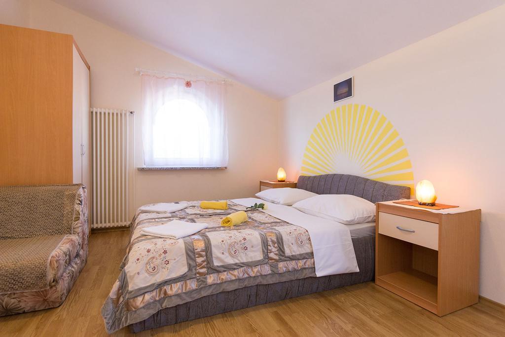 Apartments Juras Brzac Extérieur photo